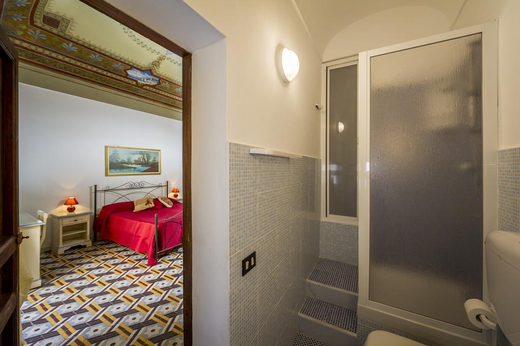 Hotel Agli Affreschi Castellammare del Golfo Exterior foto