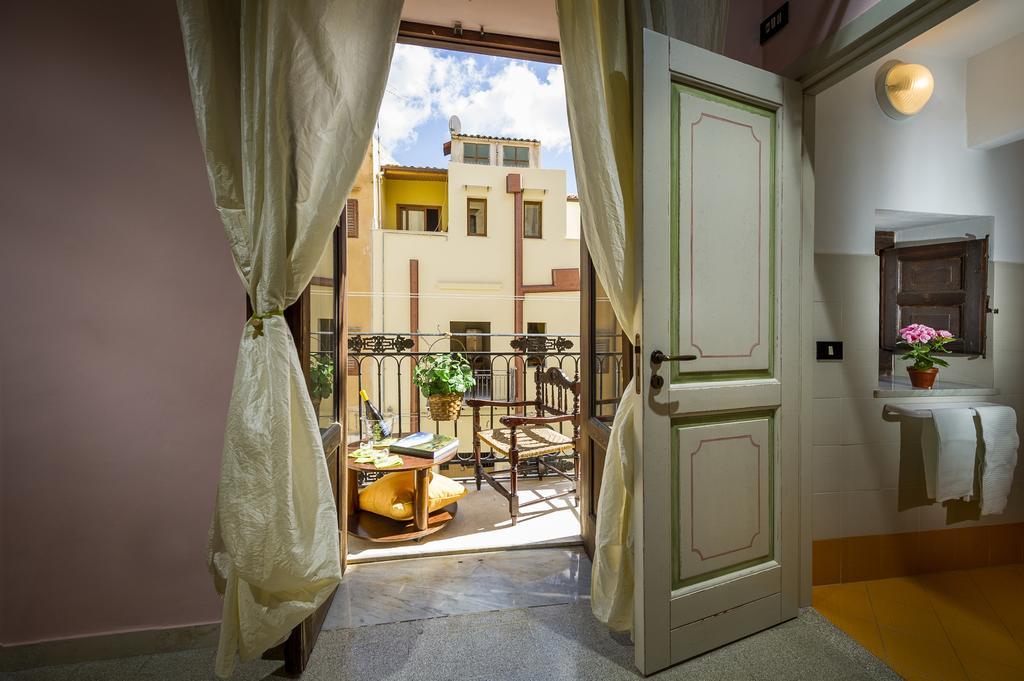 Hotel Agli Affreschi Castellammare del Golfo Exterior foto